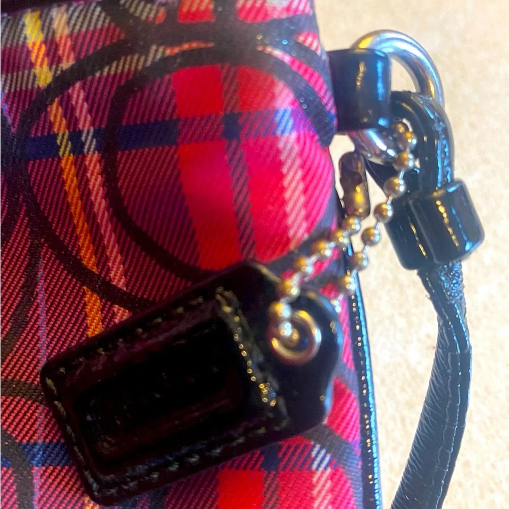 COACH Poppy Tartan Plaid Multicolor Glam Glitter Wristlet w/Bag Charm, EUC